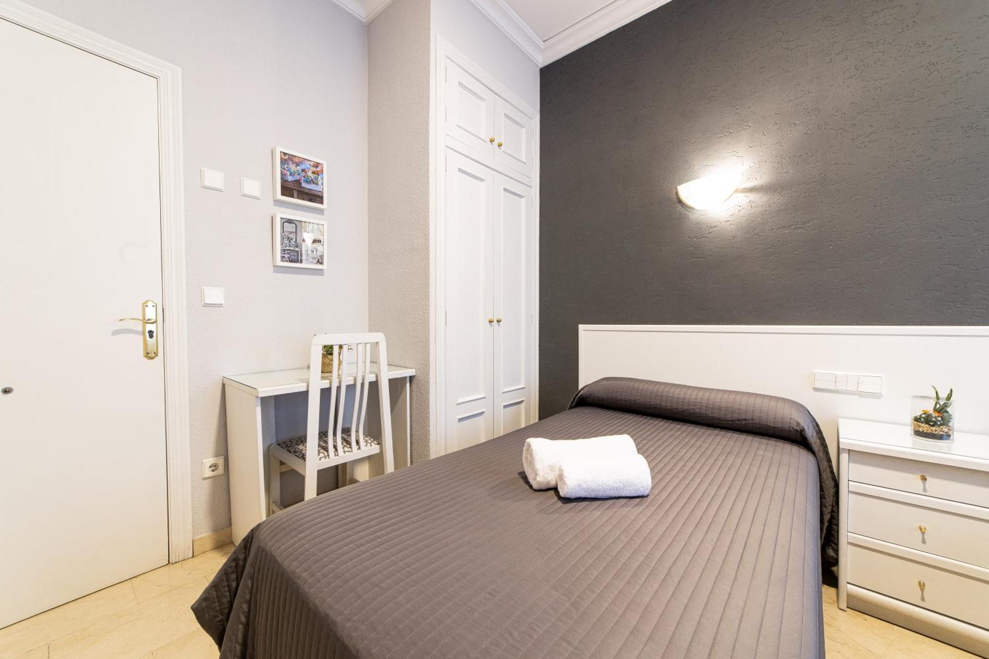 Aspe Hostal Ya מראה חיצוני תמונה