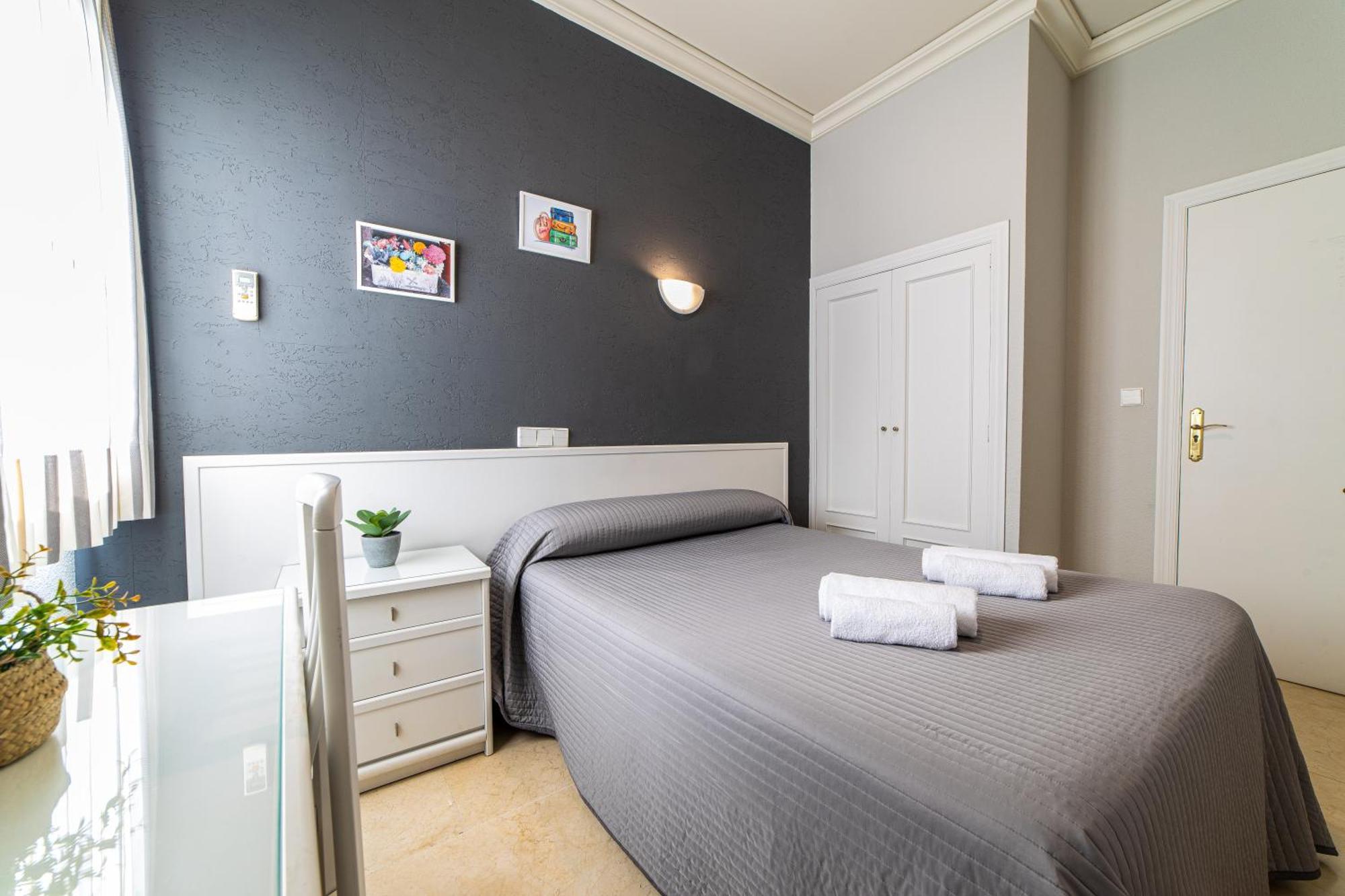 Aspe Hostal Ya מראה חיצוני תמונה