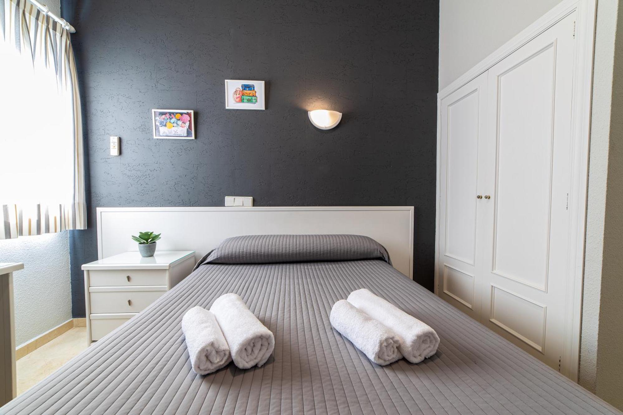 Aspe Hostal Ya מראה חיצוני תמונה