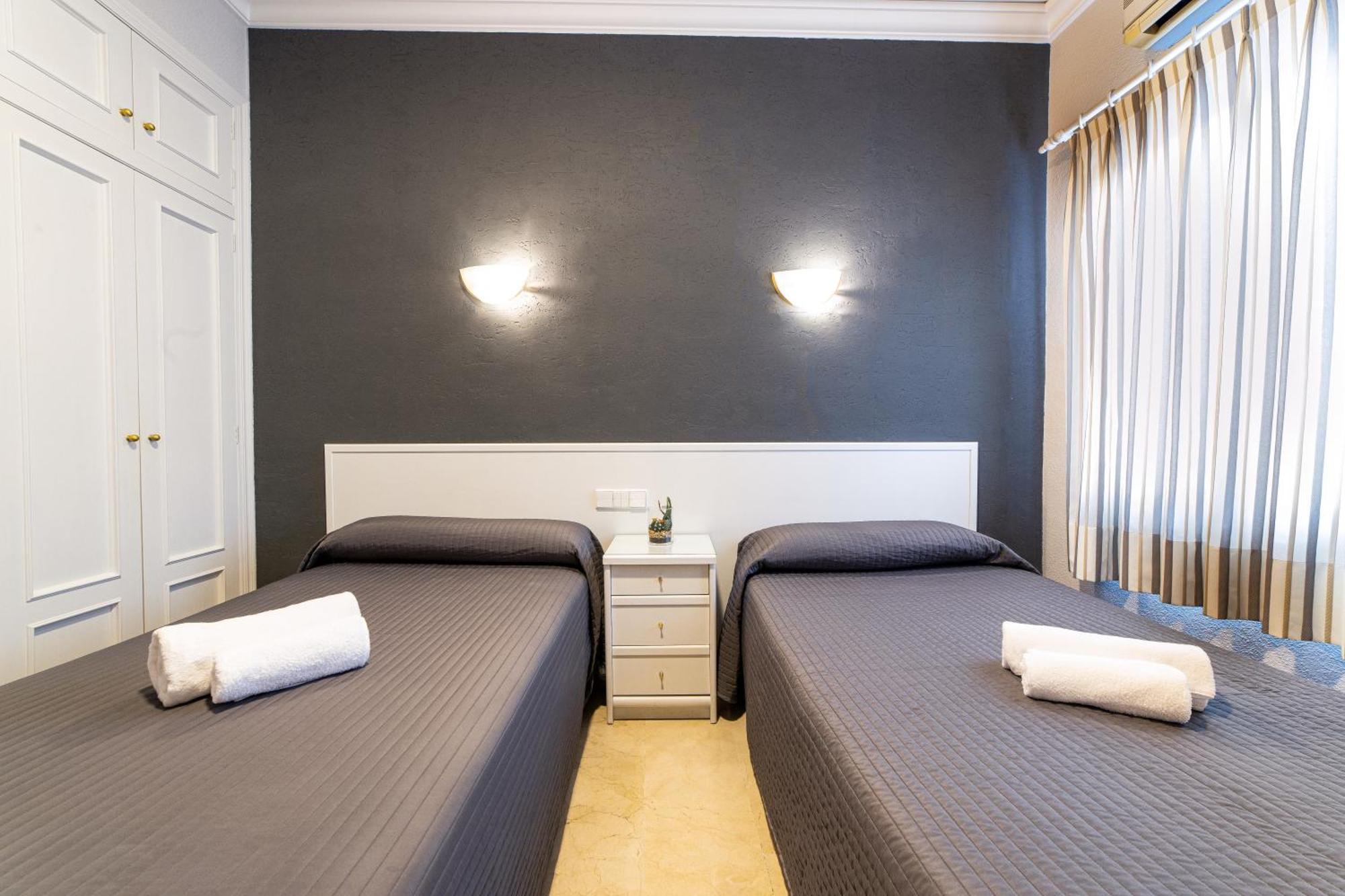 Aspe Hostal Ya מראה חיצוני תמונה