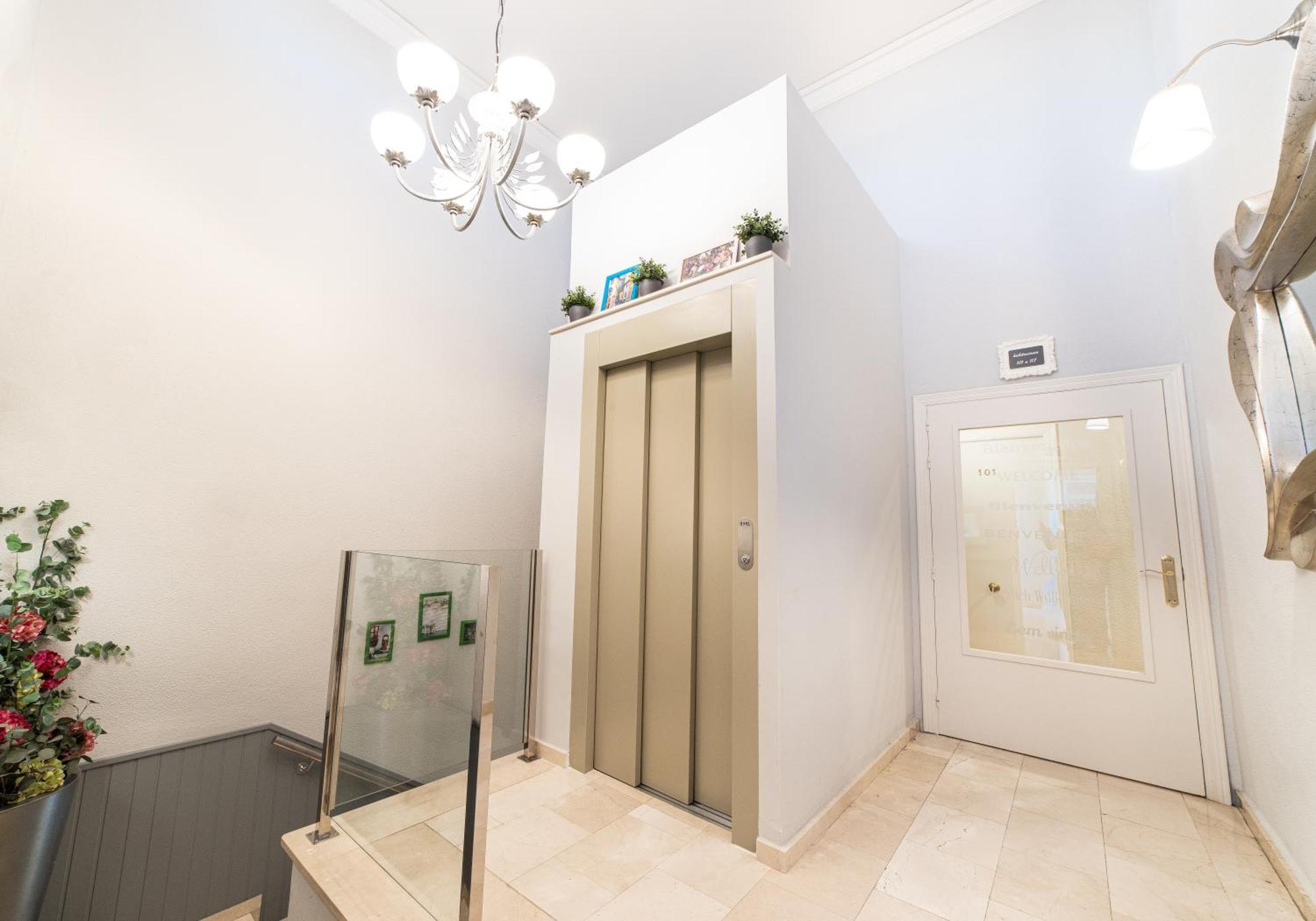 Aspe Hostal Ya מראה חיצוני תמונה