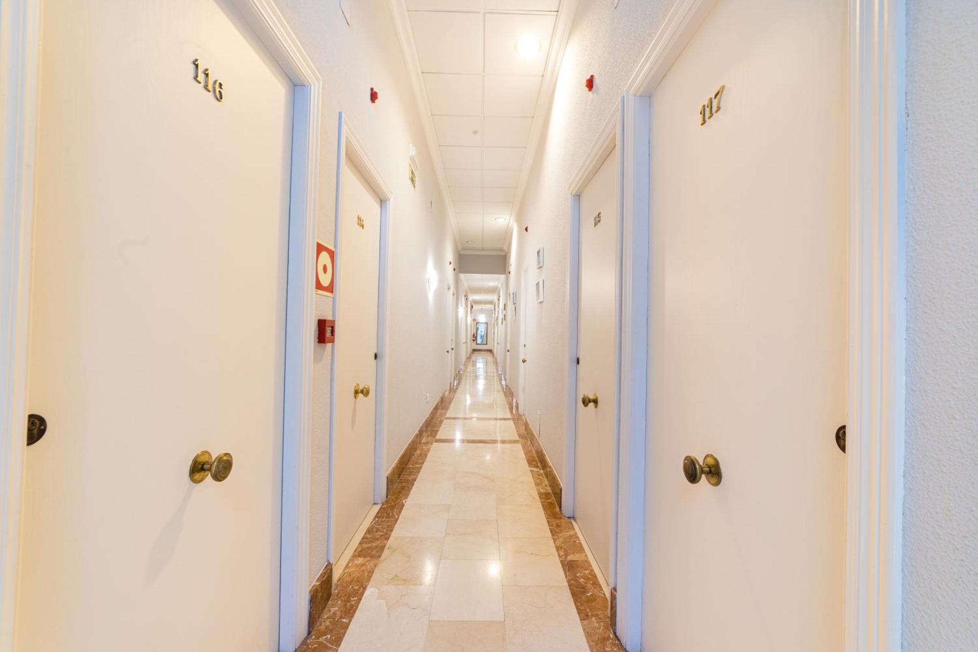 Aspe Hostal Ya מראה חיצוני תמונה