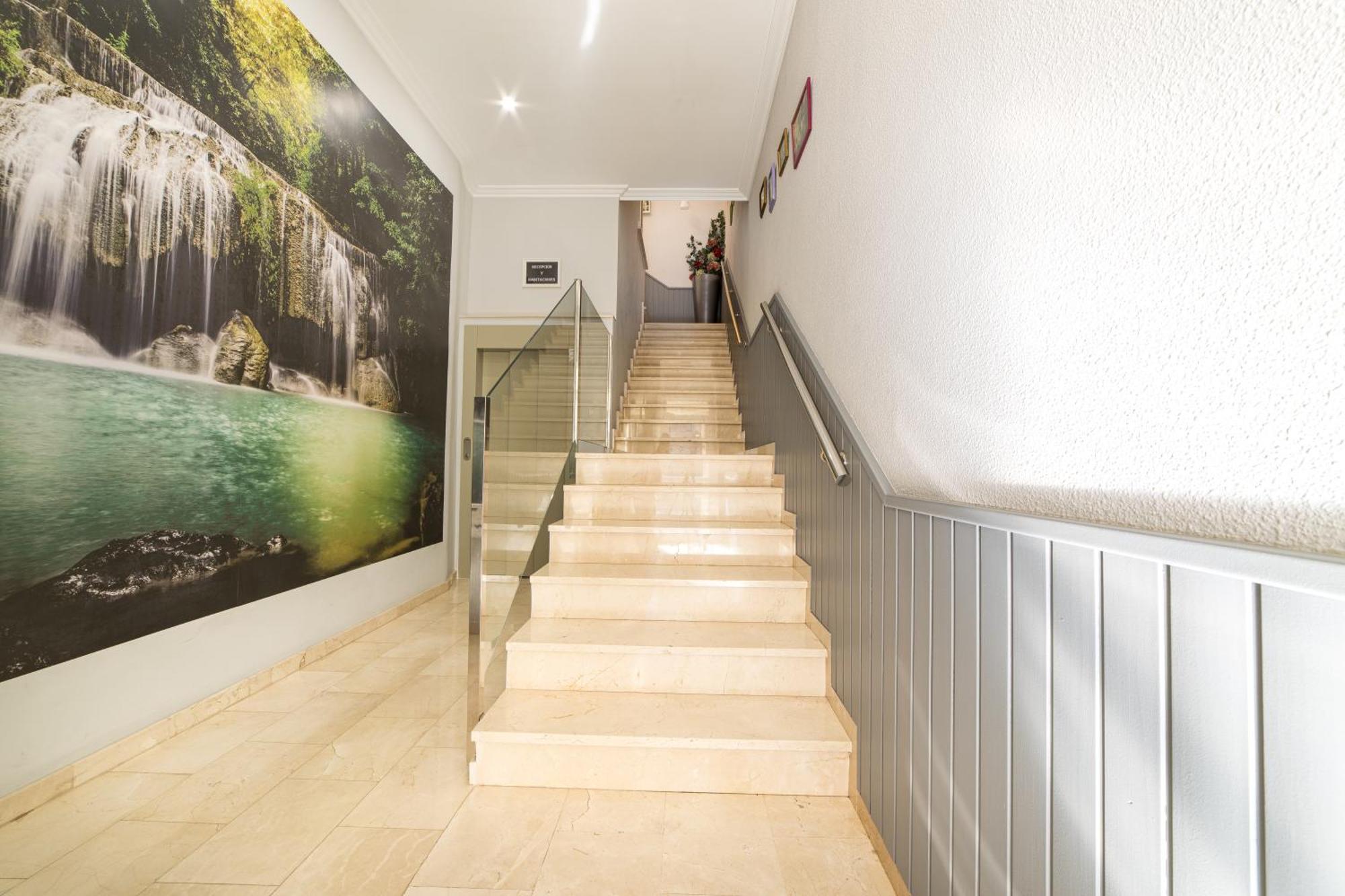 Aspe Hostal Ya מראה חיצוני תמונה